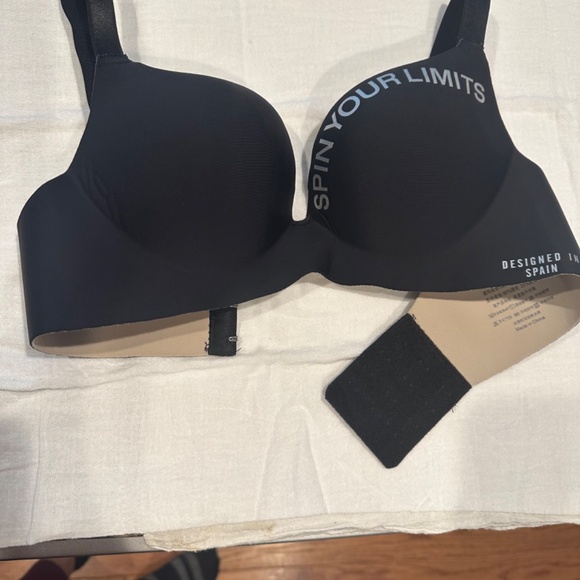 Bra - Picture 2 of 16